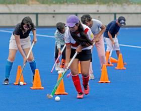 •	Hasta el momento, cerca de 7,000 niños y adolescentes forman parte de la iniciativa que desarrollan Lima 2019 y las Federaciones Deportivas Nacionales.