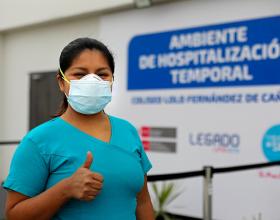 Joven enfermera destaca en el CAAT de Legado en Cañete en la lucha contra el COVID-19