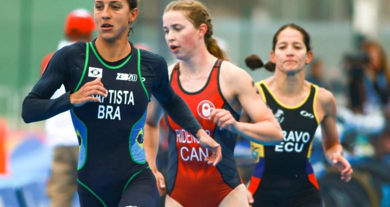 Luis Baptista, Desirae Ridenour and Elizabeth Bravo, during the triathlon racing leg 