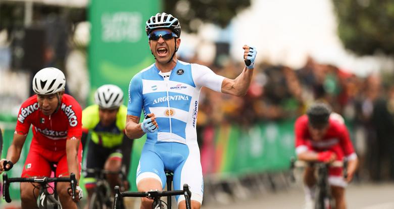 Ari Richeze de argentina gana competencia de ciclismo masculino en la Costa Verde