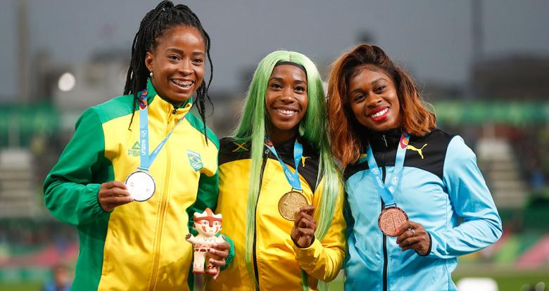 Shelly-Ann Fraser-Pryce ganó los 200 metros femeninos en la Sede Villa Deportiva Nacional de los Juegos Lima 2019