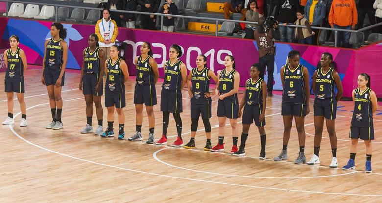 Equipo colombiano de baloncesto femenino listo para enfrentarse a Brasil en semifinales de Lima 2019 en el Coliseo Eduardo Dibos.