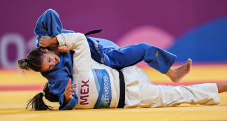 Larissa Pimenta de Brasil se enfrenta a Luz Olvera de México por el oro en judo mujeres 52 kg en Lima 2019 en la Villa Deportiva Nacional – VIDENA.