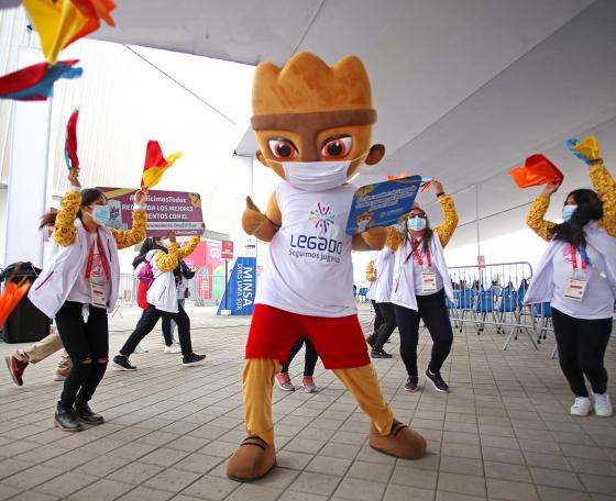 Vacunatón: Voluntarios de Legado participan en colorido flashmob conmemorando dos años de Lima 2019