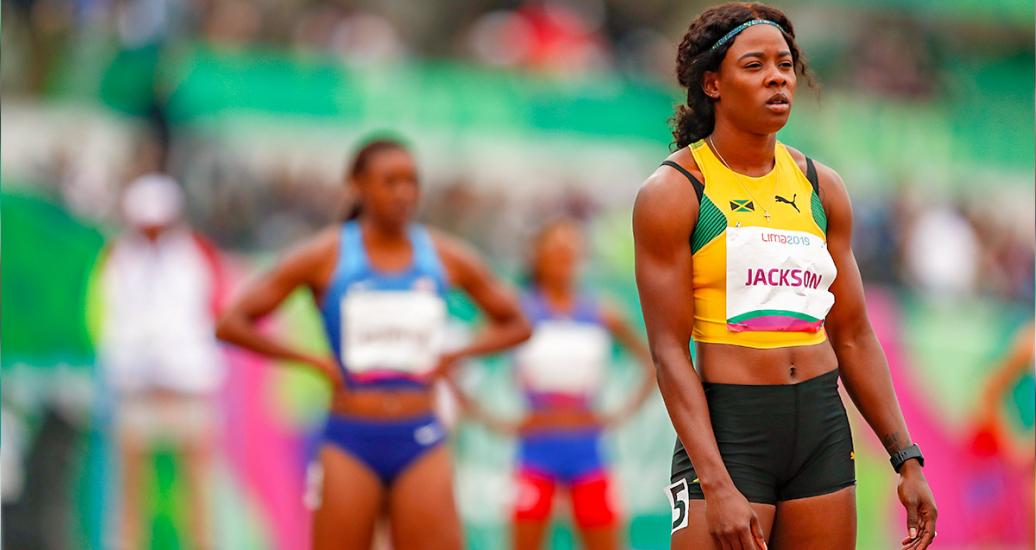 Shericka Jackson de Jamaica en semifinal de 400m femenino de los Juegos Lima 2019 en la Villa Deportiva Nacional – VIDENA.