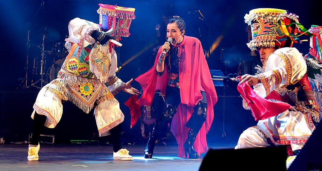Damaris desplegando su talento en el escenario Fun Fest del Culturaymi, en Lima 2019. 